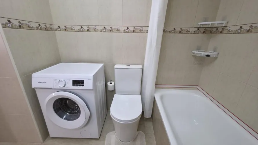 Apartamento de 3 dormitorios en Torrevieja, Spain No. 2013 № 13