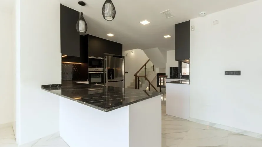 Villa de 210m² en San Miguel de Salinas, Spain No. 1968 № 25