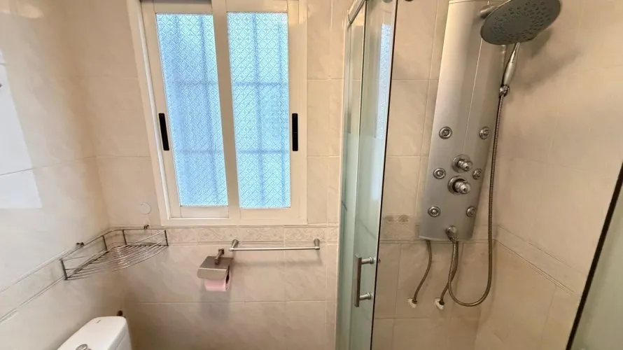 Apartamento de 1 dormitorio en Torrevieja, Spain No. 2080 № 17
