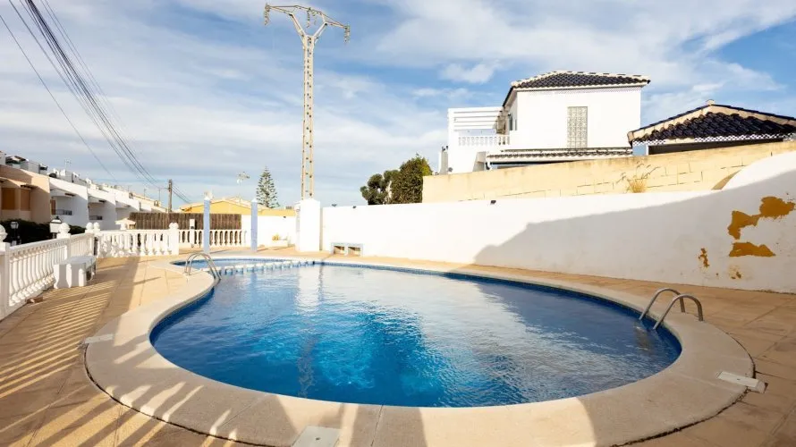 Сasa de 78m² en Torrevieja, Spain No. 1966