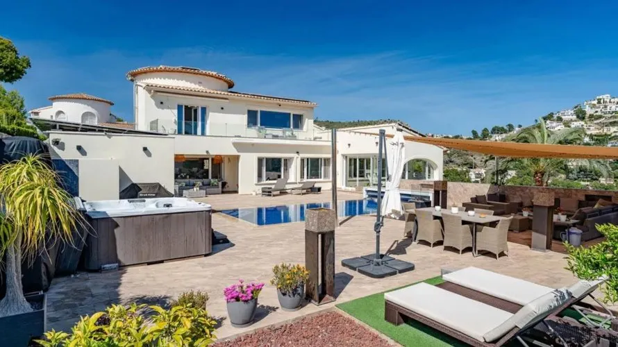 Villa de 247m² en Moraira, Spain No. 1742 № 27