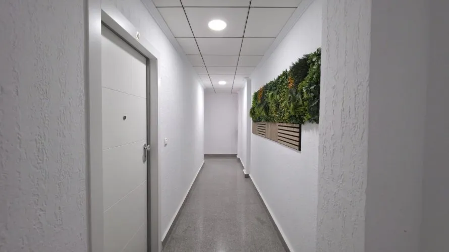 Apartamento de 3 dormitorios en Torrevieja, Spain No. 2013 № 2