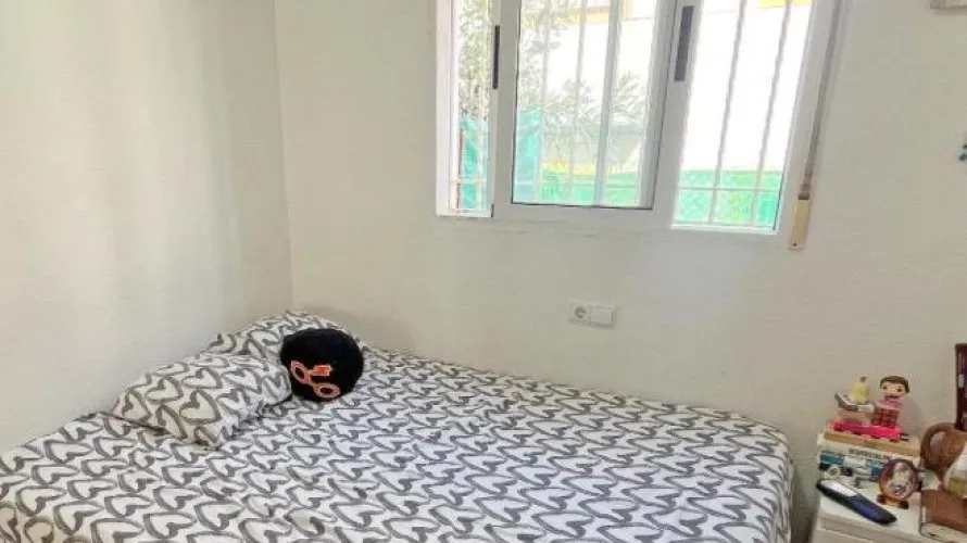 Сasa de 72m² en Guardamar del Segura, Spain No. 2218 № 11
