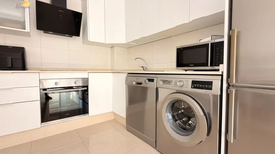 Apartamento de 1 dormitorio en Torrevieja, Spain No. 2197 № 18