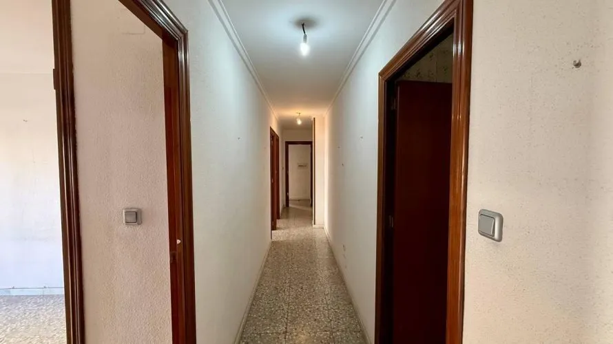 Apartamento de 3 dormitorios en Torrevieja, Spain No. 2095 № 11