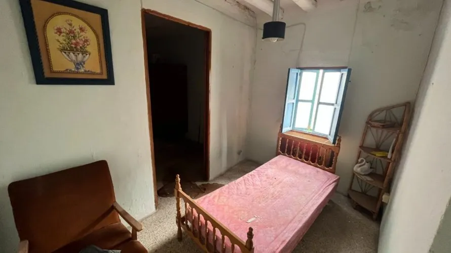 Сasa de 6 dormitorios en Sella, Spain No. 2024 № 9