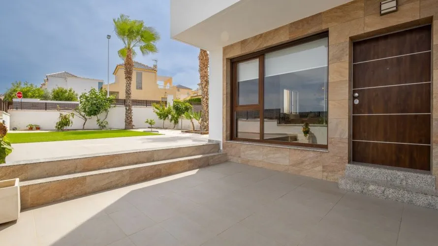 Сasa de 107m² en Torrevieja, Spain No. 1976 № 24