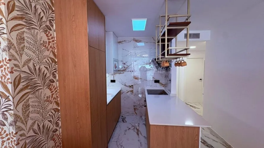 Apartamento de 1 dormitorio en Torrevieja, Spain No. 2407 № 6