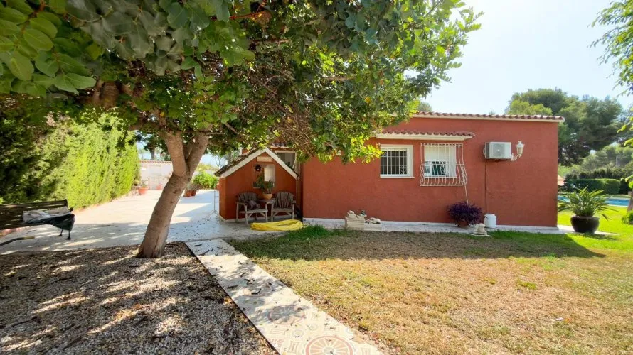 Villa de 5 dormitorios en Benidorm, Spain No. 2440 № 23