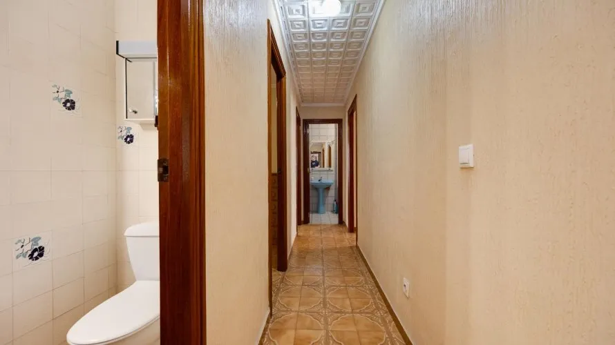 Apartamento de 100m² en Torrevieja, Spain No. 2394 № 16