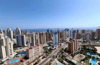 Apartamento de 136m² en Benidorm, Spain No. 2429