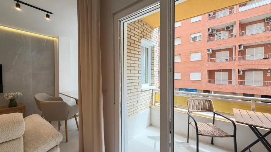 Apartamento de 4 dormitorios en Torrevieja, Spain No. 2475 № 22