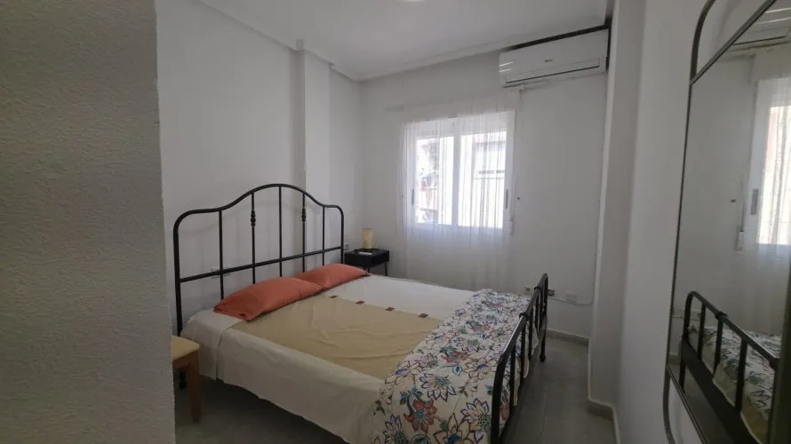 Apartamento de 1 dormitorio en Torrevieja, Spain No. 2379 № 6