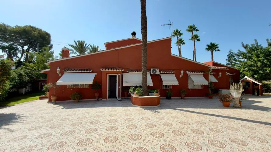 Villa de 5 dormitorios en Benidorm, Spain No. 2440 № 6