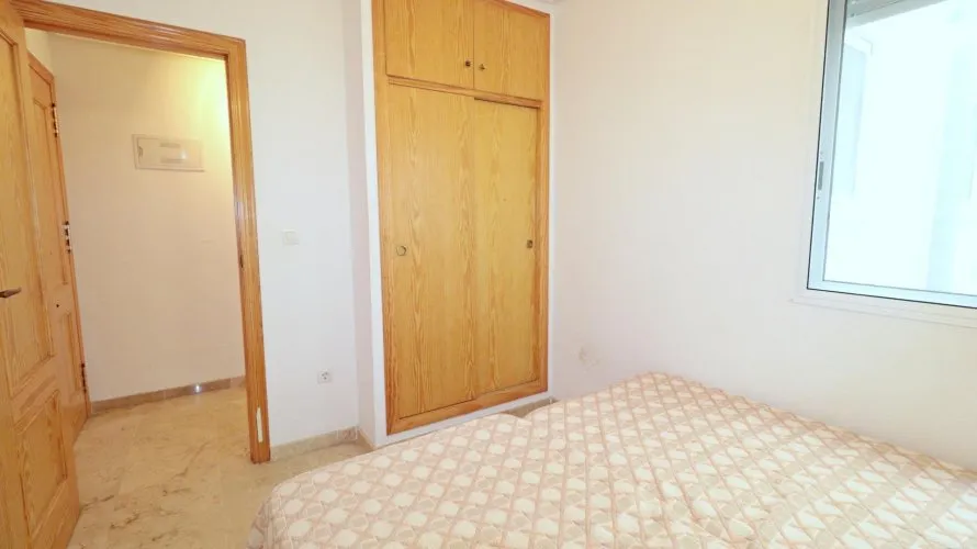 Apartamento de 2 dormitorios en Torrevieja, Spain No. 2485 № 5