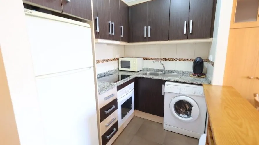 Apartamento de 1 dormitorio en Torrevieja, Spain No. 2409 № 5