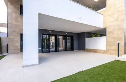 Apartamento de 146m² en La Zenia, Spain No. 2328