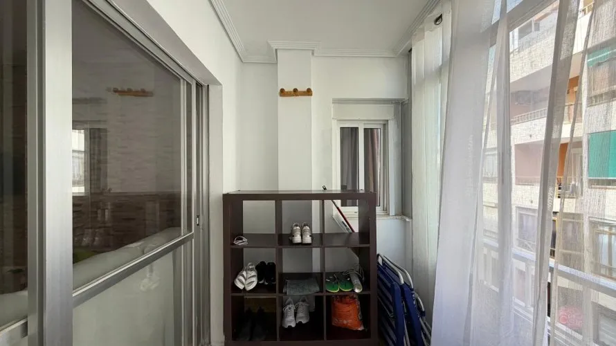 Apartamento de 2 dormitorios en Torrevieja, Spain No. 2416 № 4