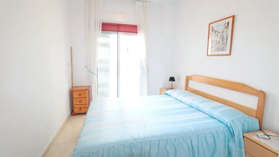 Apartamento de 2 dormitorios en Torrevieja, Spain No. 2483 № 3