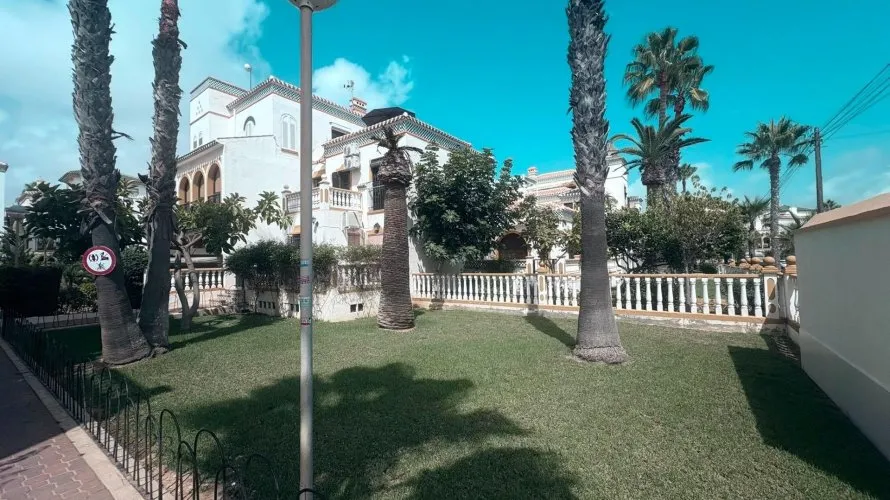 Apartamento de 1 dormitorio en Torrevieja, Spain No. 2474 № 13