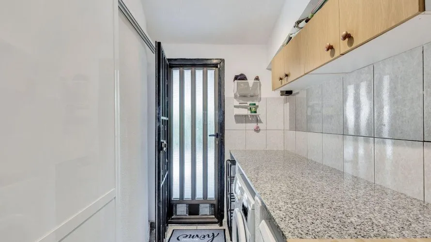 Сasa de 42m² en Alicante, Spain No. 2454 № 8
