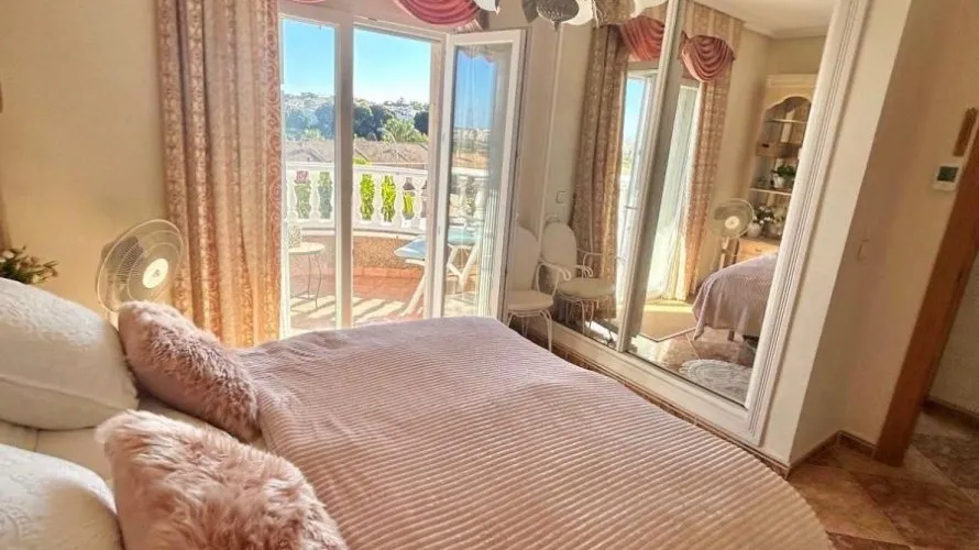 Villa de 2 dormitorios en Torrevieja, Spain No. 2458 № 3