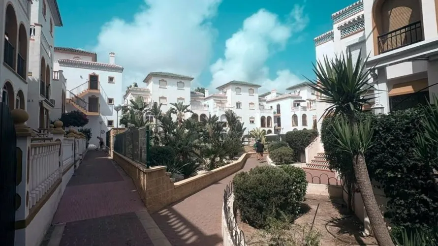 Apartamento de 1 dormitorio en Torrevieja, Spain No. 2474 № 12