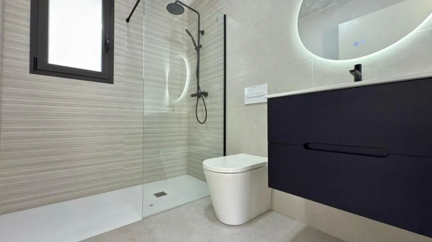 Villa de 4 dormitorios en Mutxamel, Spain No. 2438 № 26