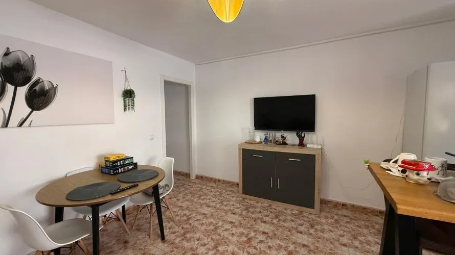 Apartamento de 1 dormitorio en Torrevieja, Spain No. 2469 № 4