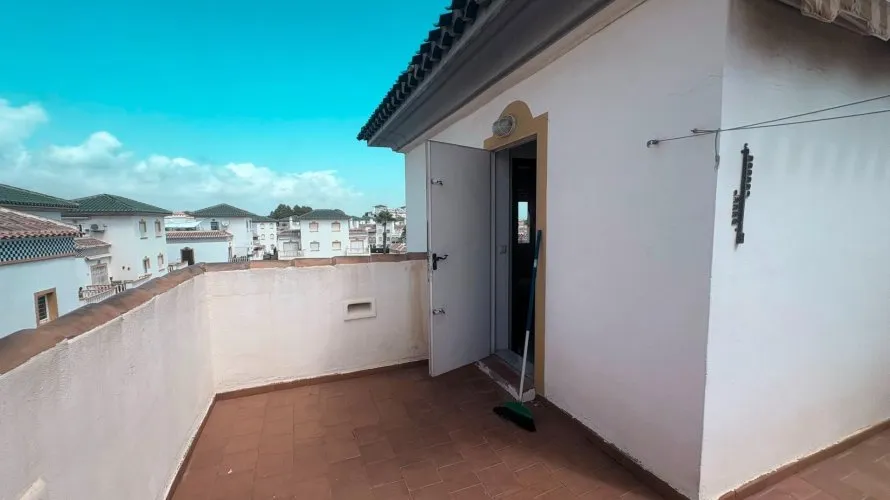 Apartamento de 1 dormitorio en Torrevieja, Spain No. 2474 № 22