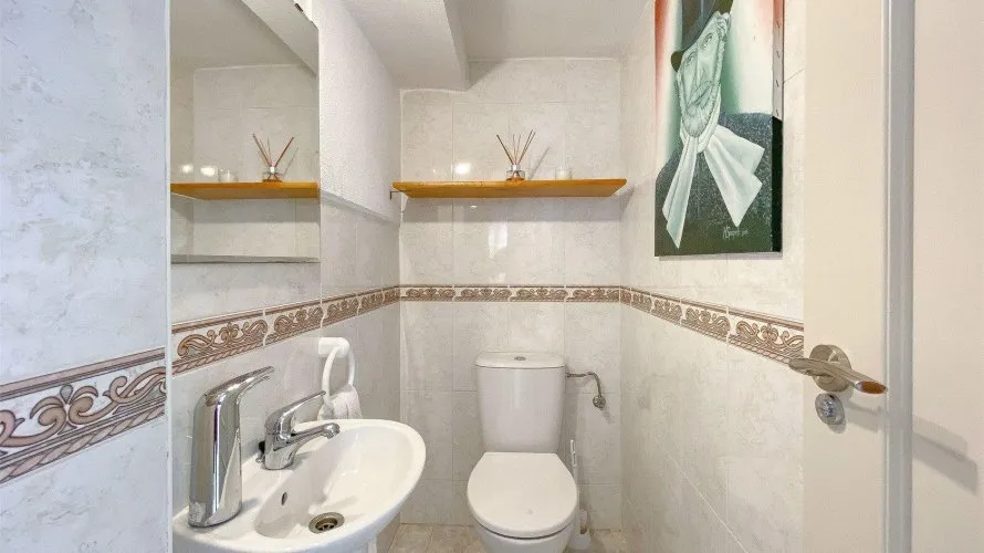 Сasa de 3 dormitorios en Torrevieja, Spain No. 2478 № 22