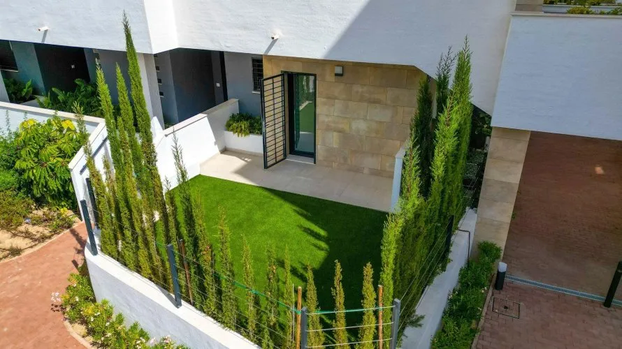 Apartamento de 146m² en La Zenia, Spain No. 2328 № 2