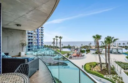 Apartamento de 114m² en Torrevieja, Spain No. 2456