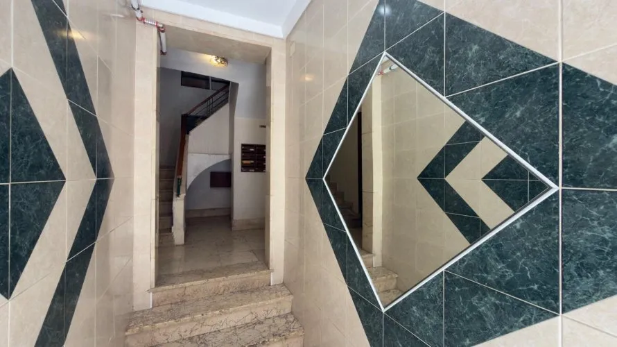 Apartamento de 4 dormitorios en Alicante, Spain No. 2401 № 4