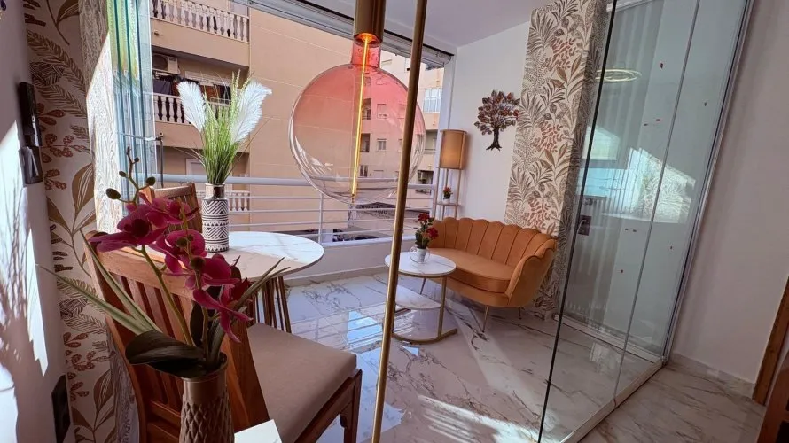 Apartamento de 1 dormitorio en Torrevieja, Spain No. 2407 № 23