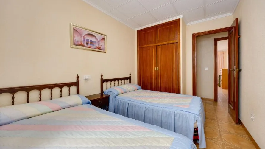 Apartamento de 100m² en Torrevieja, Spain No. 2394 № 22