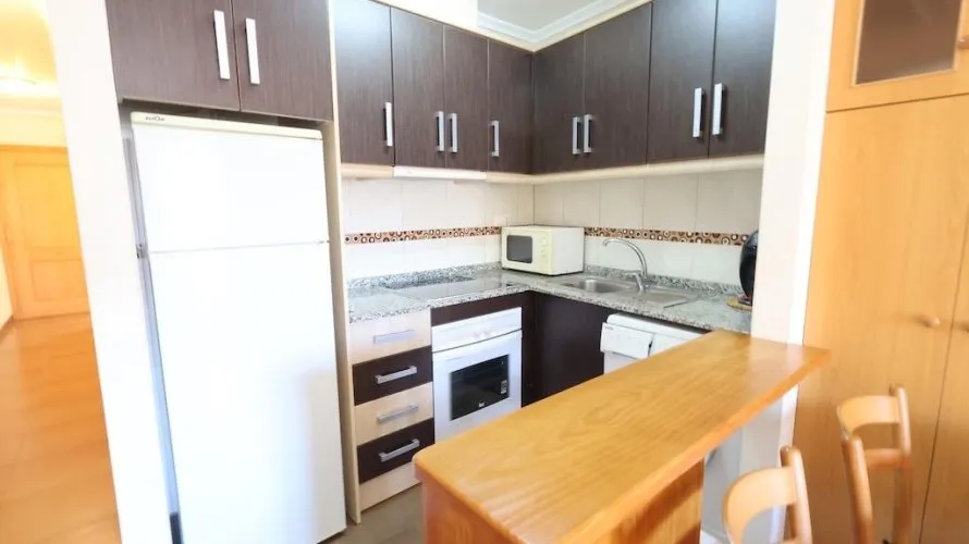 Apartamento de 1 dormitorio en Torrevieja, Spain No. 2409 № 3