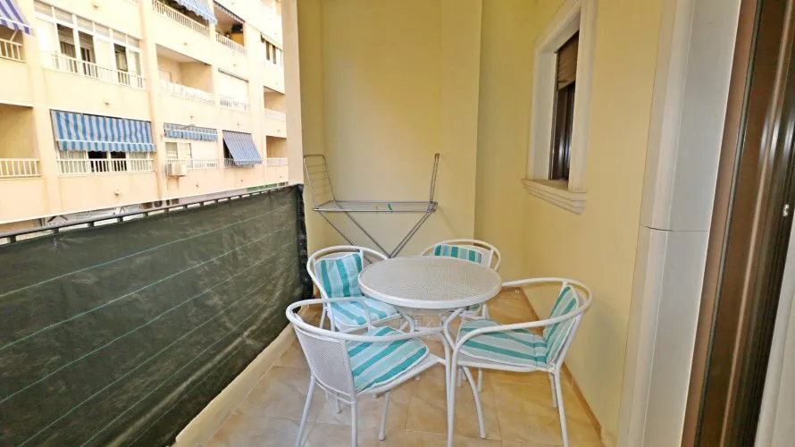 Apartamento de 2 dormitorios en Torrevieja, Spain No. 2486 № 12
