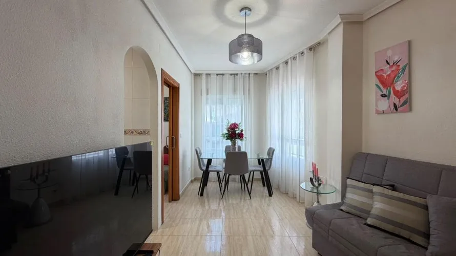 Apartamento de 40m² en Torrevieja, Spain No. 2618 № 11
