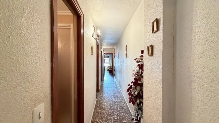 Apartamento de 3 dormitorios en Torrevieja, Spain No. 2631 № 21