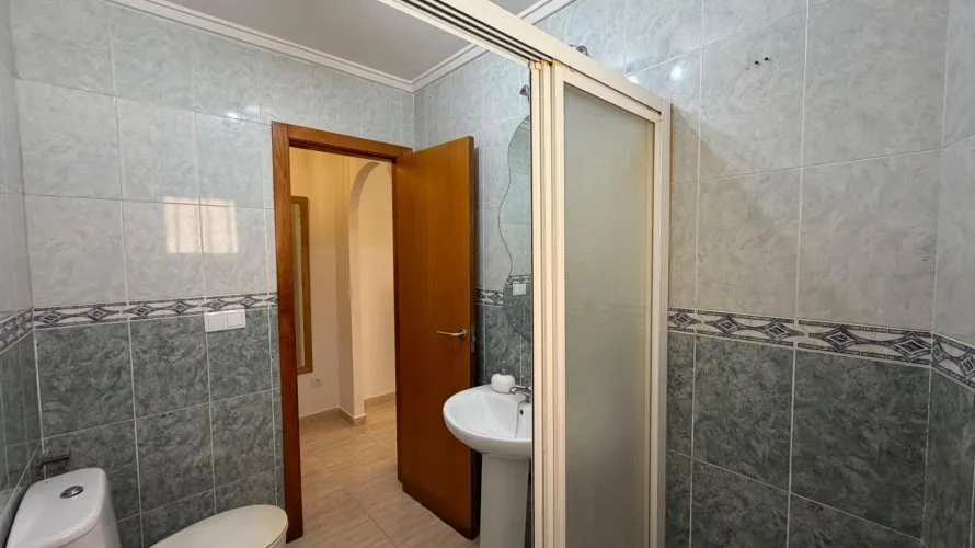 Apartamento de 40m² en Torrevieja, Spain No. 2618 № 4