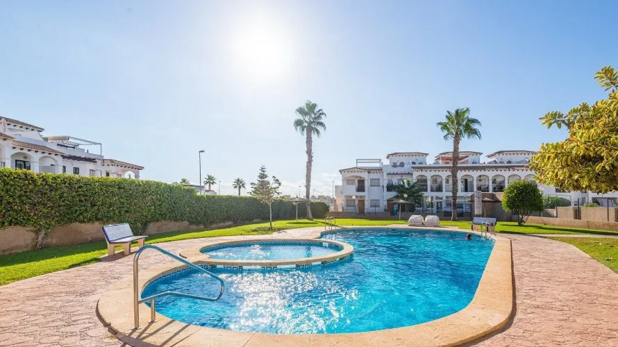 Apartamento de 62m² en Los Altos, Spain No. 2651 № 3