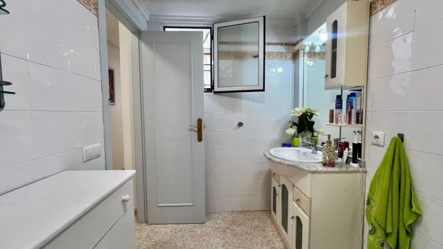 Apartamento de 1 dormitorio en Torrevieja, Spain No. 2640