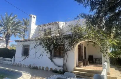 Villa de 180m² en Cabo Roig, Spain No. 2567
