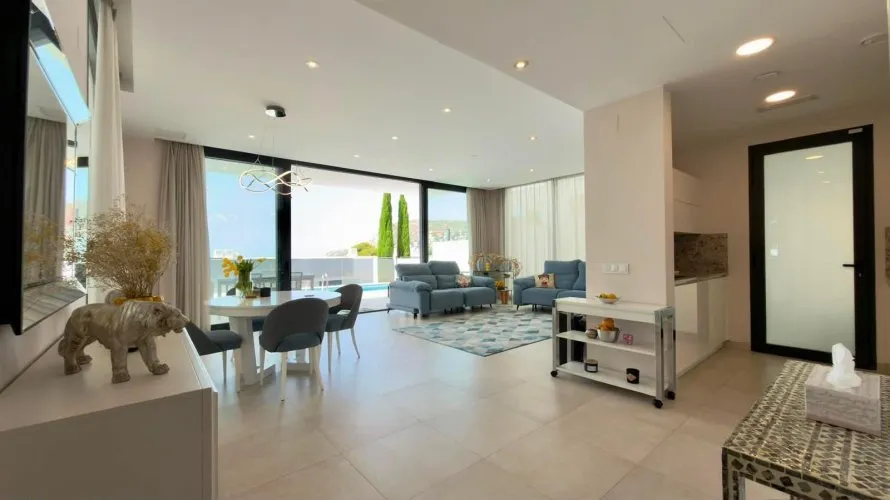 Villa de 4 dormitorios en Calpe, Spain No. 2502 № 11