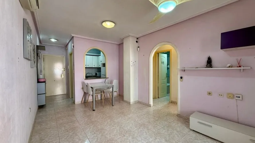 Apartamento de 2 dormitorios en Torrevieja, Spain No. 2527 № 24