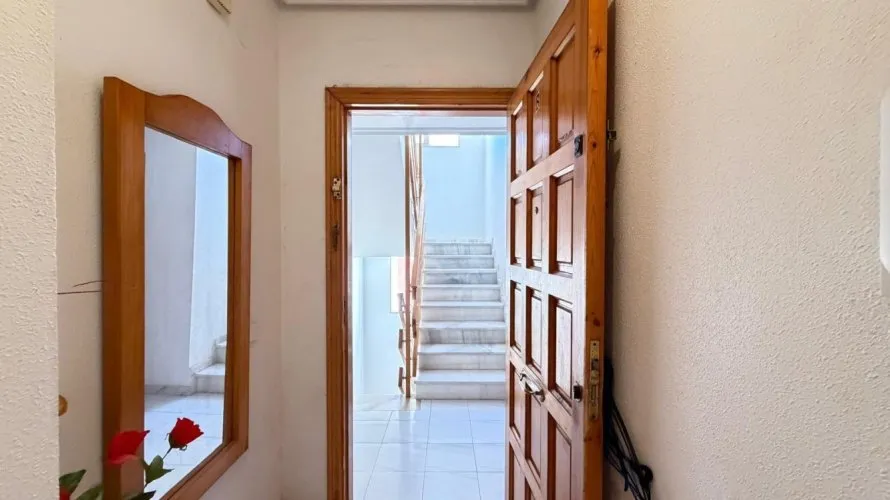 Apartamento de 1 dormitorio en Torrevieja, Spain No. 2686 № 27