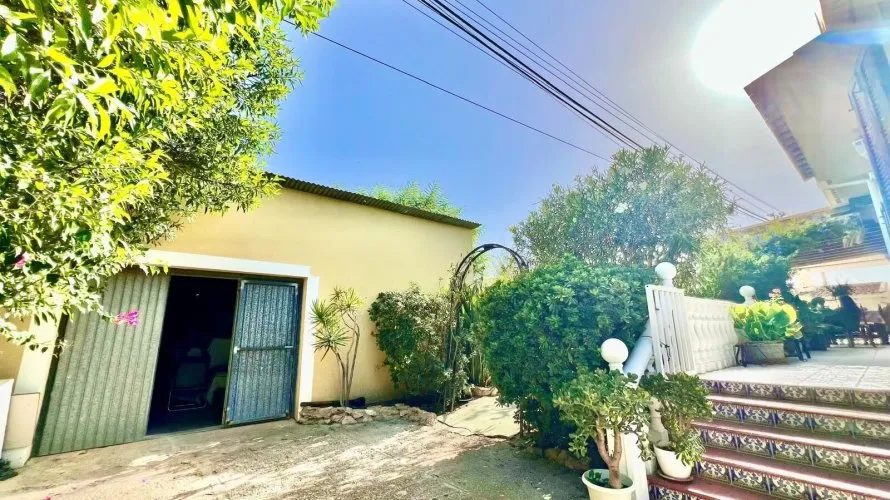 Villa de 3 dormitorios en Daya Vieja, Spain No. 2537 № 11
