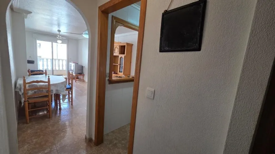 Apartamento de 2 dormitorios en Torrevieja, Spain No. 2568 № 2