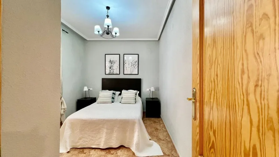 Apartamento de 1 dormitorio en Torrevieja, Spain No. 2639 № 13